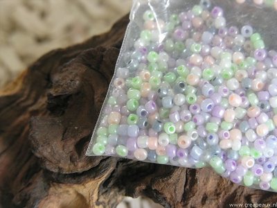 Rocailles, 4mm, paars-groen-roze