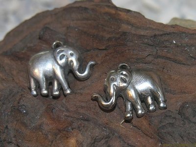 Olifant, 20x24mm, zilverkleur