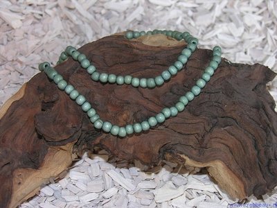 Kraal, 6mm, dark greenish grey