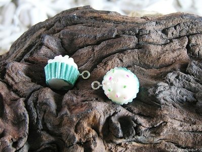 Cup cake, 18x15mm, blauw-wit