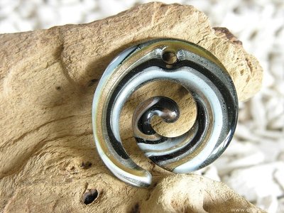 Spiraal, 50x46mm, zwart-wit-goudkleur